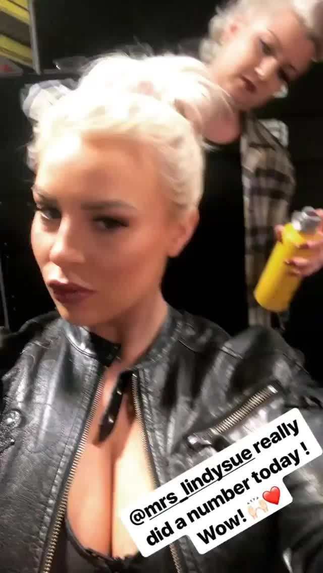 Dana Cleavage