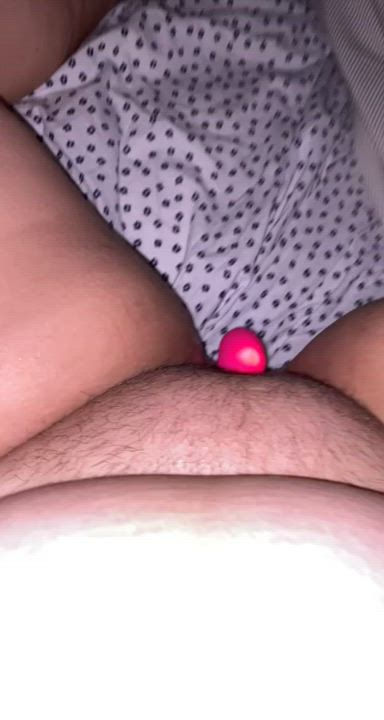 Chubby Clit Girls Hairy Pussy Masturbating Squirt Teen Vibrator gif