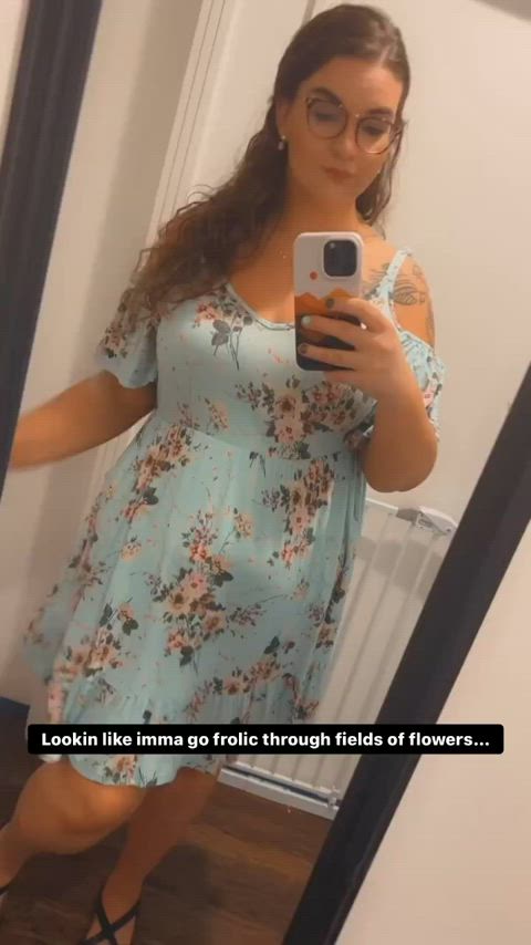 bbw cute dress innocent onlyfans pretty sfw slimthick sweet thick gif