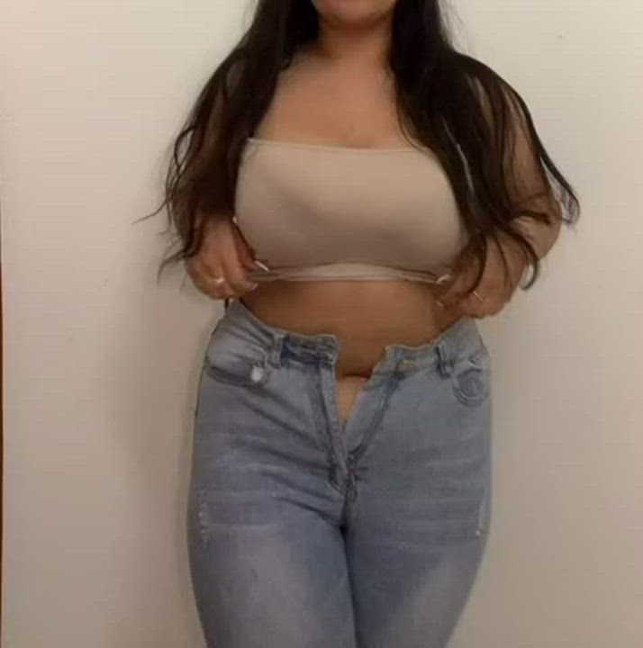 Are you into chubby indian girls like me?