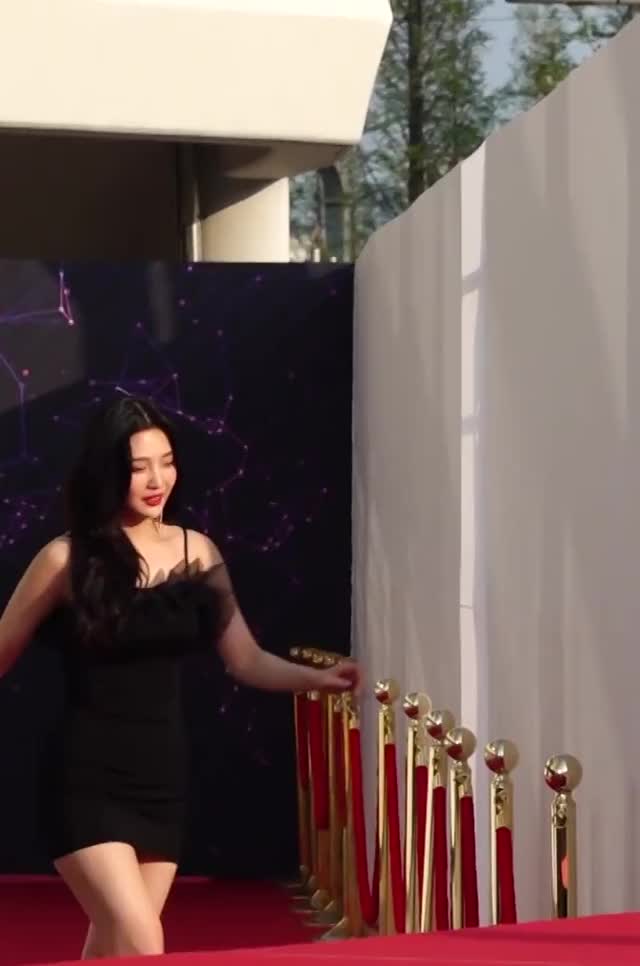 Red Velvet - Joy 190424 1