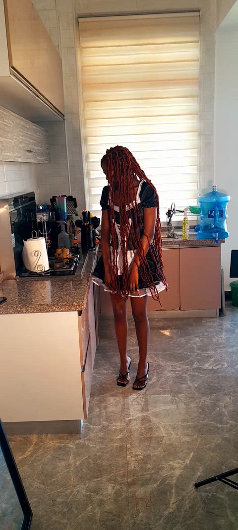 caught maid onlyfans yoursluttymaid ebony-girls long-hair sexy-lingerie tik-tok gif