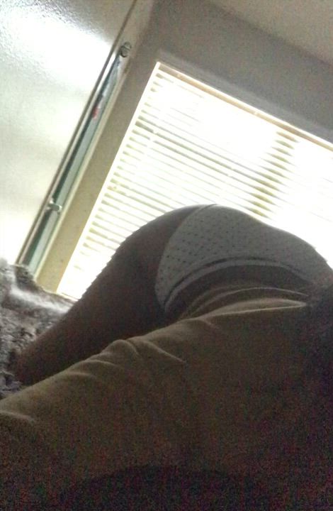 Would you like to fuck me from behind😛
