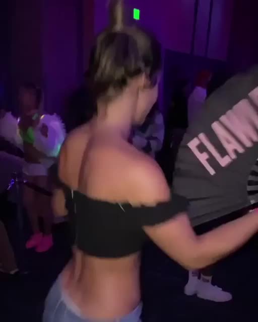 Fan Dance