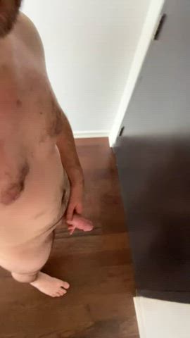 Naked walk and cum in apartment hallway