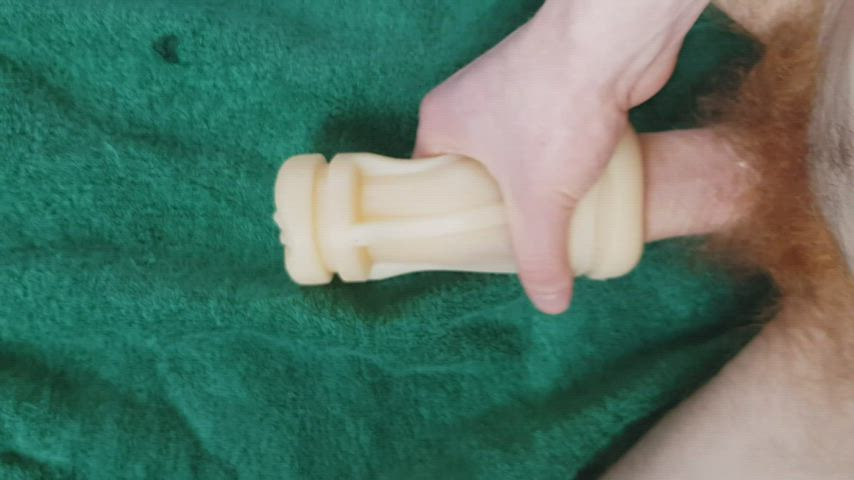 This toy makes my cock spasm 😜