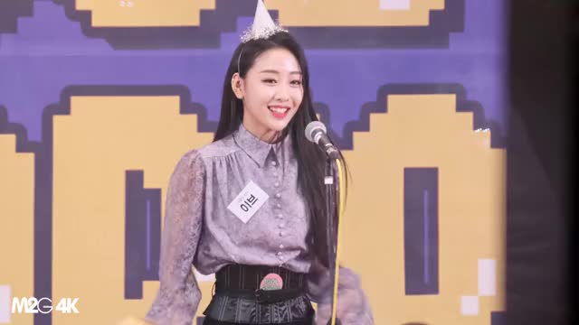 190306 이달의소녀 Loona 이브 ( 선미 성덕이 된 것 축하 ) 아이돌라디오