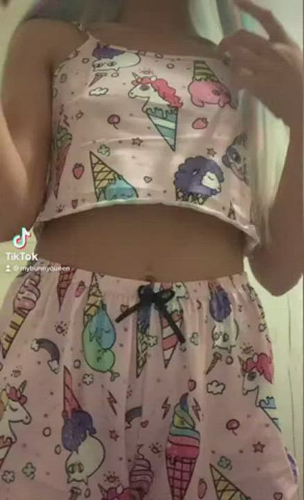 Extra Small Petite TikTok Challenge