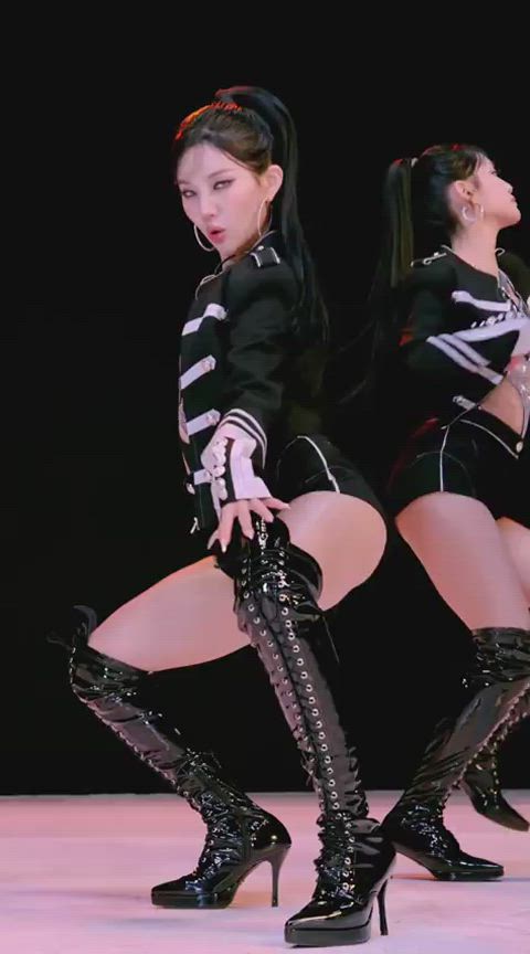 asian pussy kpop gif