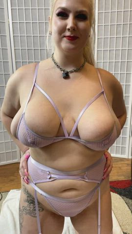 chubby lingerie thick gif