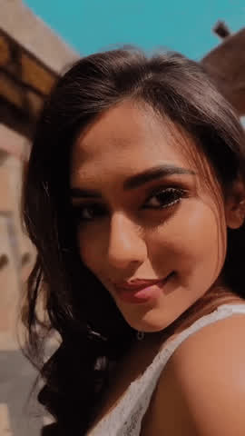 bangladeshi celebrity sideboob gif