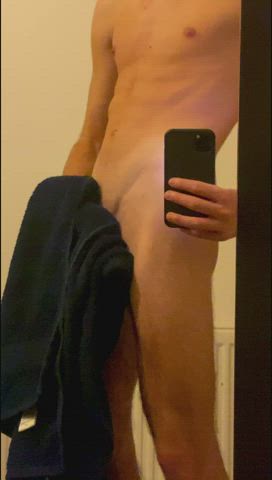 I'm 19 and hung! Who want's some? xD