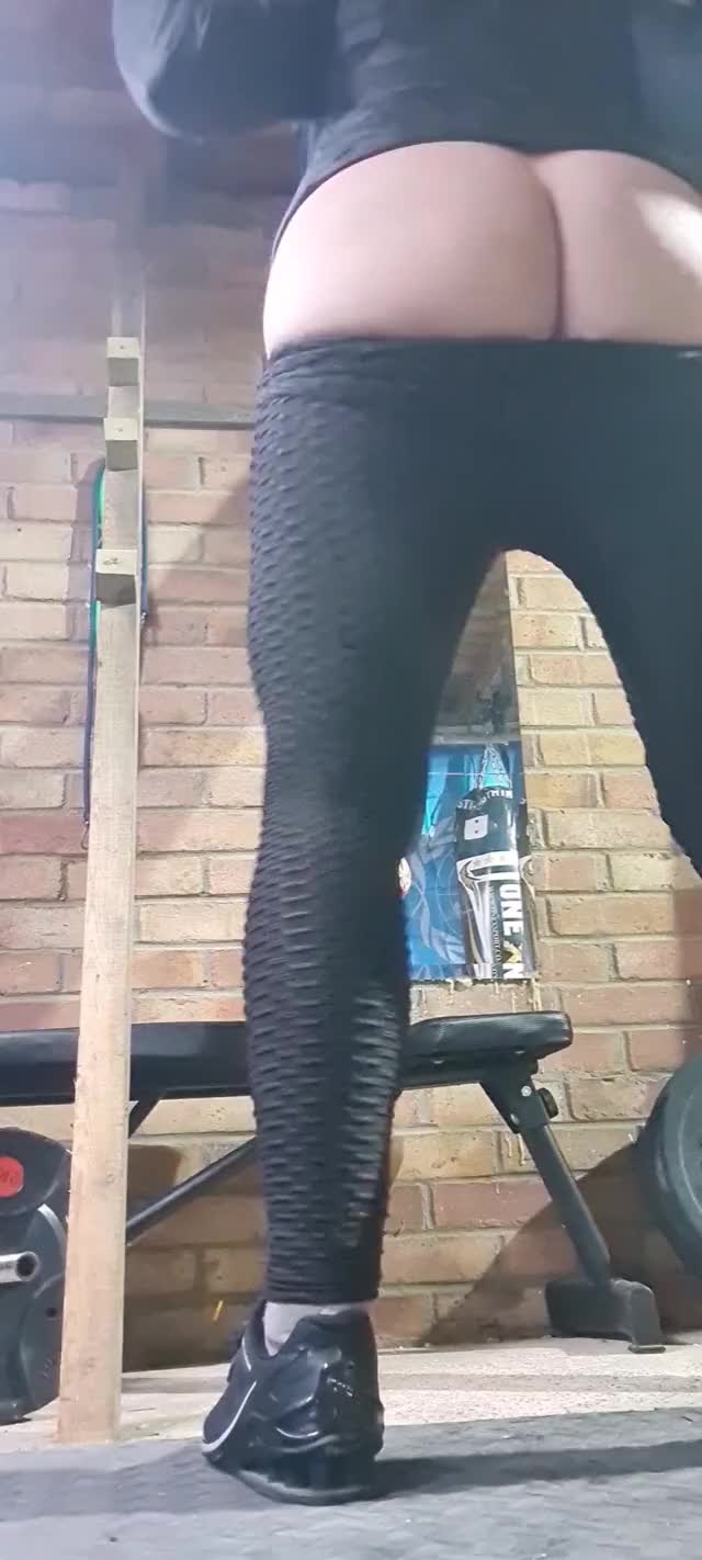 Only way to workout [f] oc