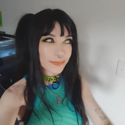 Alt Cute Emo Eye Contact Goth Kawaii Girl Pale Small Tits