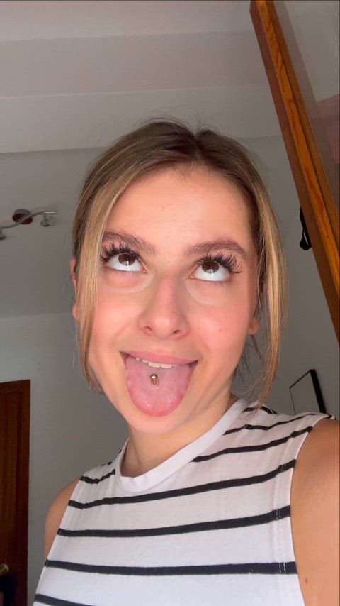 onlyfans teen tongue tongue piercing gif