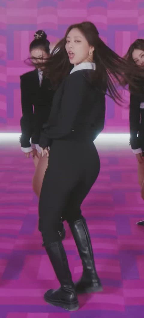 body celebrity korean gif