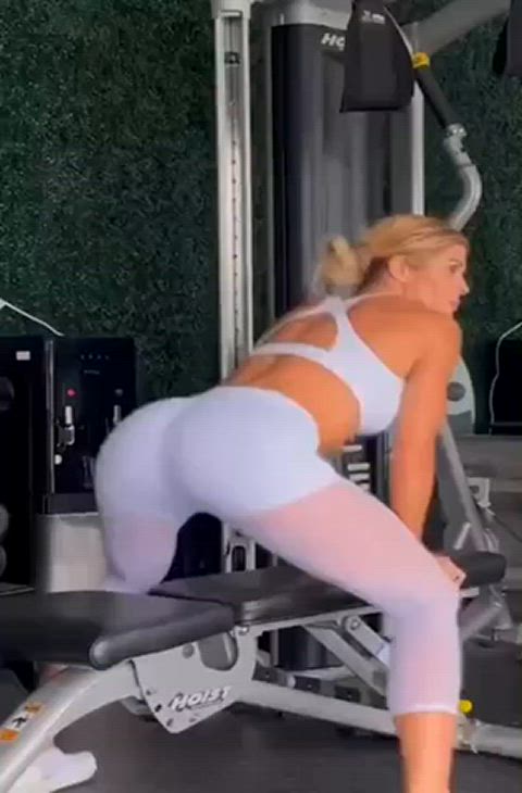 ass blonde humping torrie wilson twerking yoga pants gif