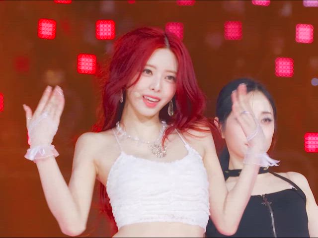 yuna - itzy (you and me performance / full edit version in comments)