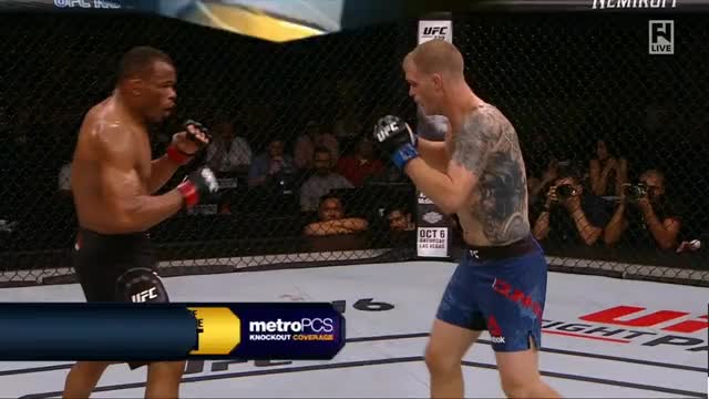 Evan Dunham vs. Francisco Trinaldo