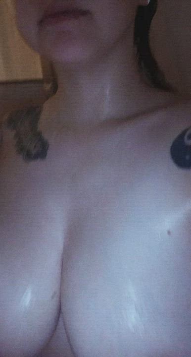 Looking for a cock to cum all over this body.. any takers?