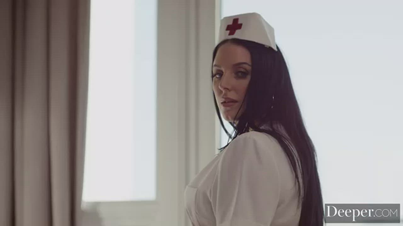 Pawg Nurse Angela White Hardcore Fucks a Patient