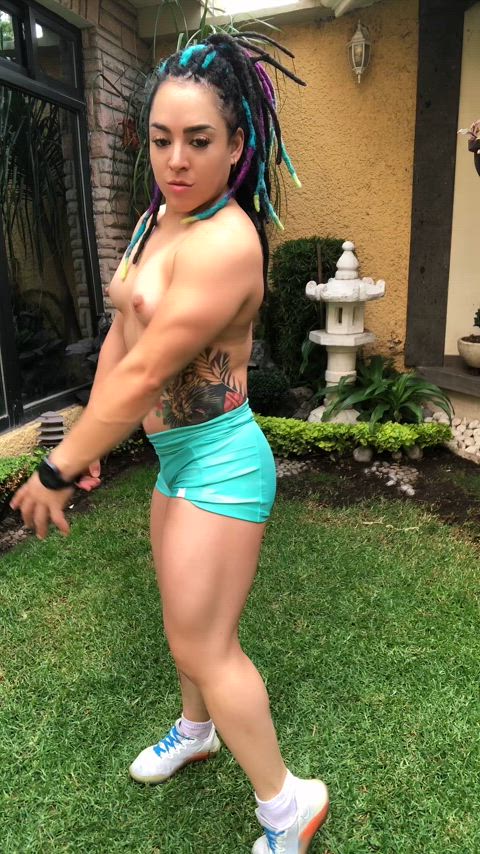 muscles onlyfans tits gif