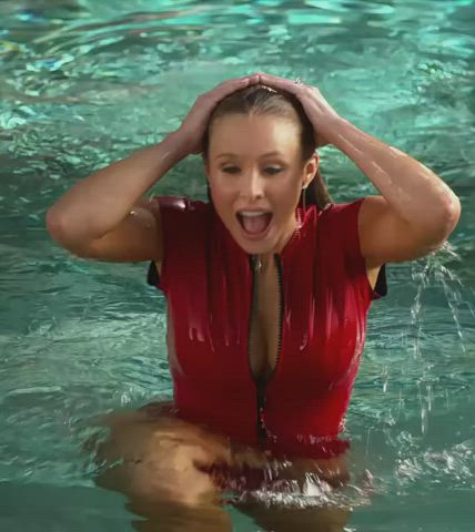 cleavage kristen bell wet gif