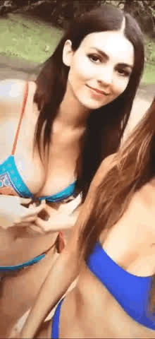 Bikini Tits Victoria Justice gif