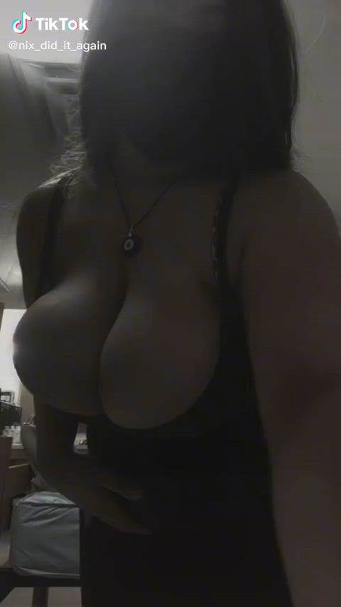 big tits natural tits tiktok r/tiktits tik-tok just-boobs blowjobs gif