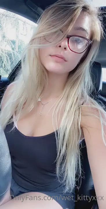 Babe Big Tits Blonde Boobs Flashing Glasses OnlyFans Public gif