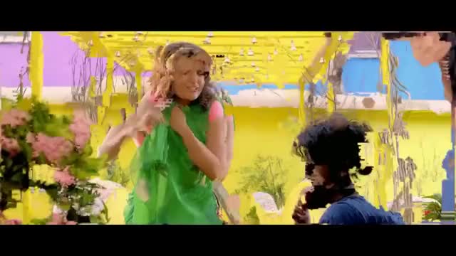 kajal agarwal boobs shake