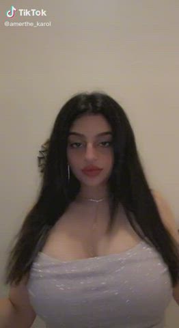 arab big tits boobs huge tits lebanese tiktok gif