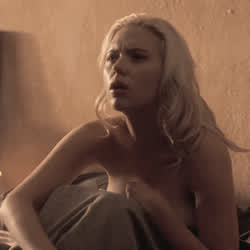 Boobs Nude Scarlett Johansson gif