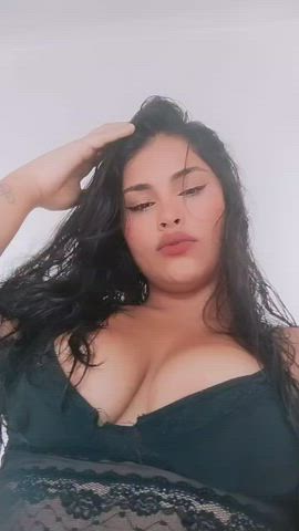 [Selling](18) years old (Latina lady) My Snapchat Yiyi.3x, Kik Yiyi.3x, Telegran