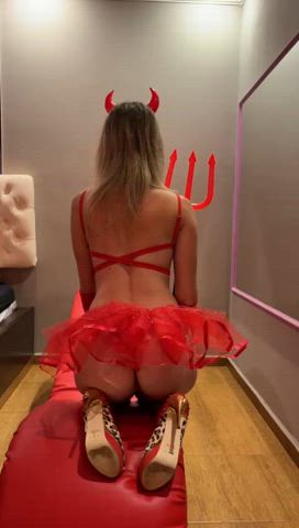 amateur ass costume halloween latina prostitute stockings gif
