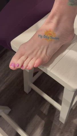 feet fetish milf onlyfans gif