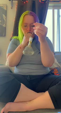 Big dabs make this big girl happy 🤭