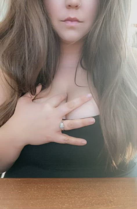 No witty title. Just want to know how you’d rate my tits! ??‍♀️