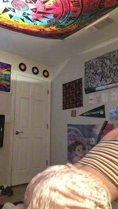 20 Years Old Trans Twerking gif