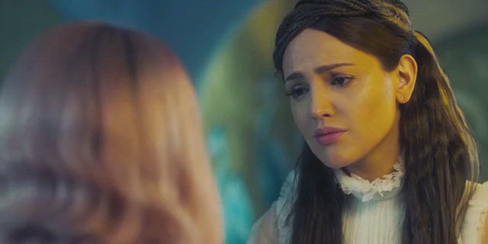 kissing rose byrne gif