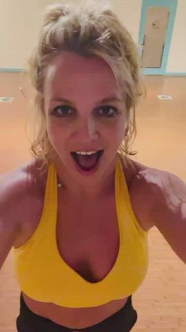 britney spears cleavage dancing gif