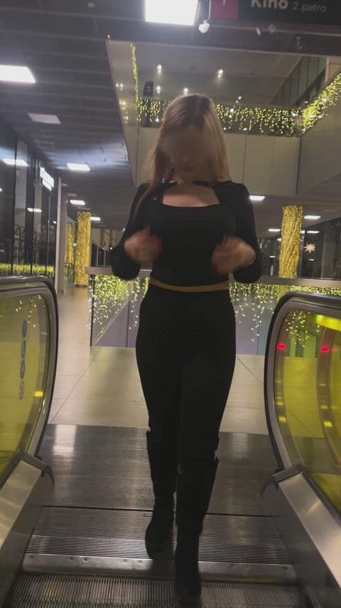 It felt like a right time to pull my tits out on the escalator