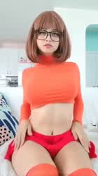 Anyone got sauce on this velma cosplayer?