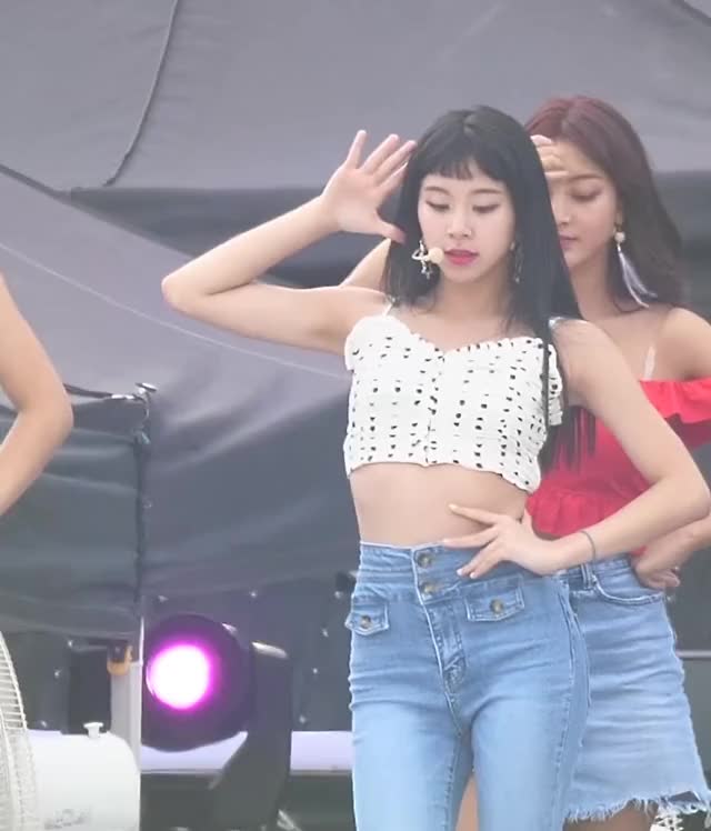 Chaeyoung 3 - [6CiDkNZ7xSo]