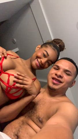 big tits boobs couple ebony latina natural tits teen gif