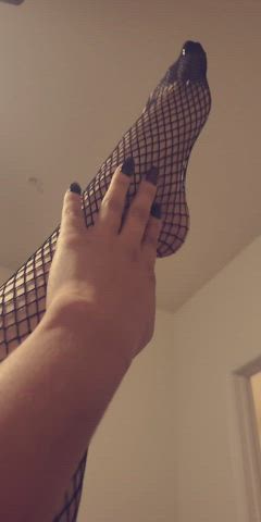 emo feet feet fetish fishnet legs onlyfans gif