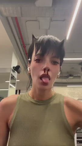 celebrity pokies workout gif