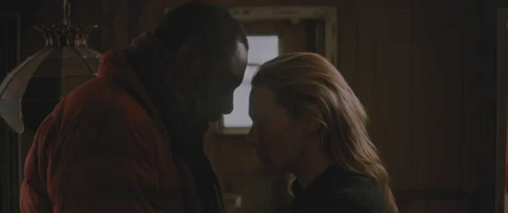 Kate Winslet &amp; Idris Elba - ''The Mountain Between Us''