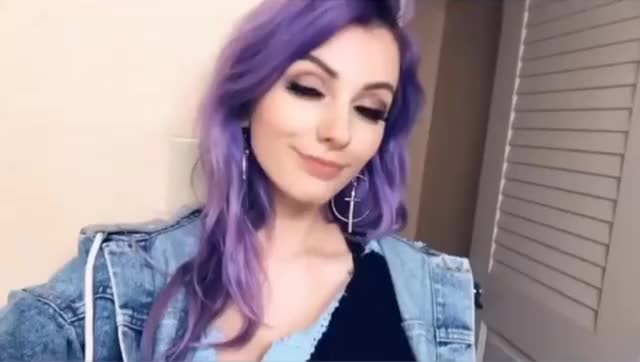 Cosplay Rolyat gif