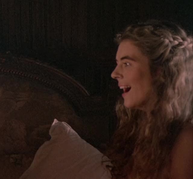 Elizabeth Hurley - Aria (1987) - 02